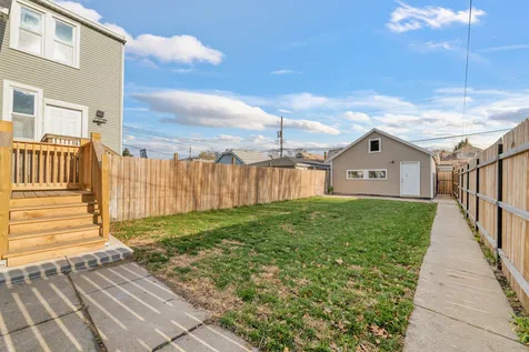 4971 North Kolmar Avenue Chicago IL 60630