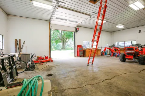 1742 Wolverine Road Dixon IL 61021