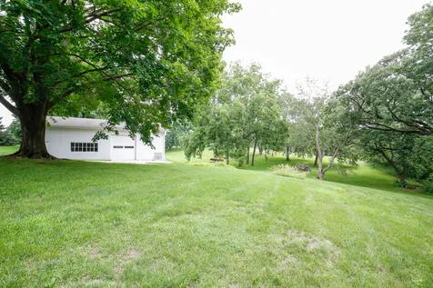 1742 Wolverine Road Dixon IL 61021