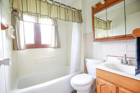 1742 Wolverine Road Dixon IL 61021