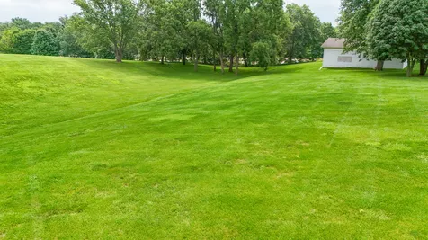1742 Wolverine Road Dixon IL 61021