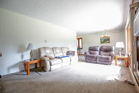 1742 Wolverine Road Dixon IL 61021