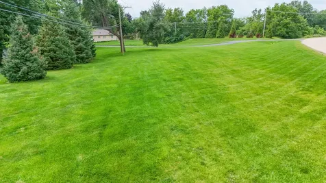 1742 Wolverine Road Dixon IL 61021