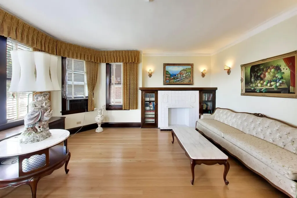 1631 North Natchez Avenue Chicago IL 60707