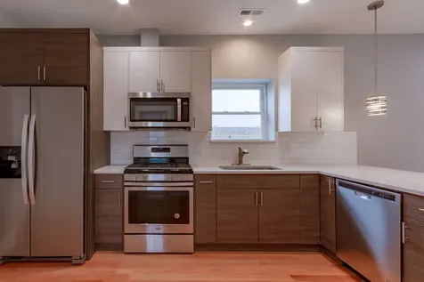 4851 North Central Avenue Chicago IL 60630