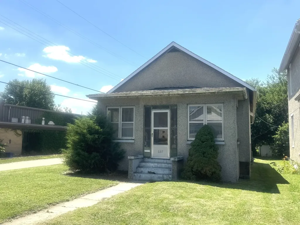 637 Crosat Street Lasalle IL 61301