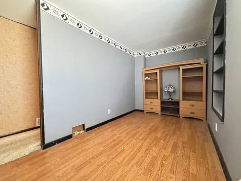 637 Crosat Street Lasalle IL 61301