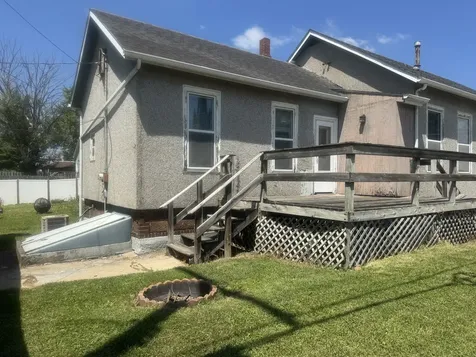637 Crosat Street Lasalle IL 61301