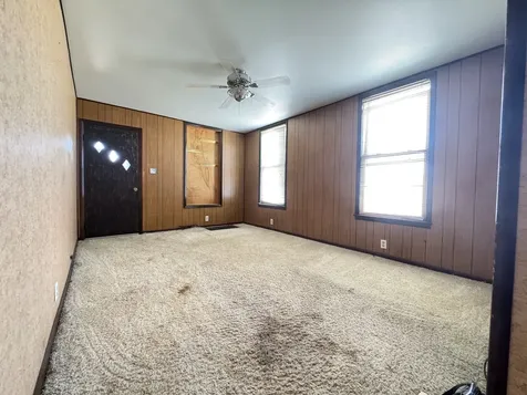 637 Crosat Street Lasalle IL 61301