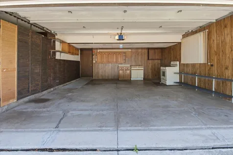 160 Fairfield Way Bloomingdale IL 60108