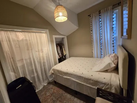 2238 West Carmen Avenue Chicago IL 60625