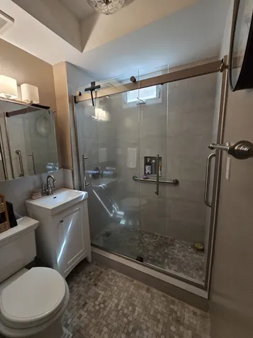 2238 West Carmen Avenue Chicago IL 60625