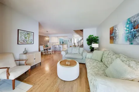 26443 North Ridge Court Mundelein IL 60060