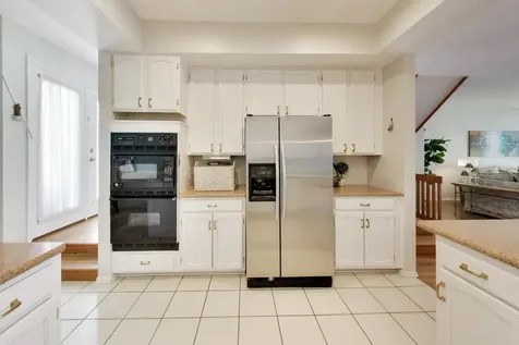 26443 North Ridge Court Mundelein IL 60060
