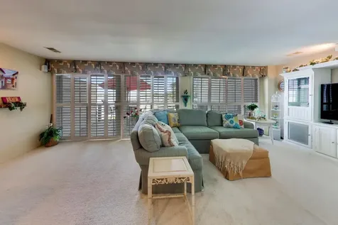26443 North Ridge Court Mundelein IL 60060
