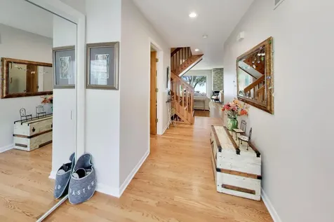 26443 North Ridge Court Mundelein IL 60060