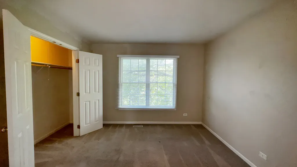 4824 Clearwater Lane Naperville IL 60564