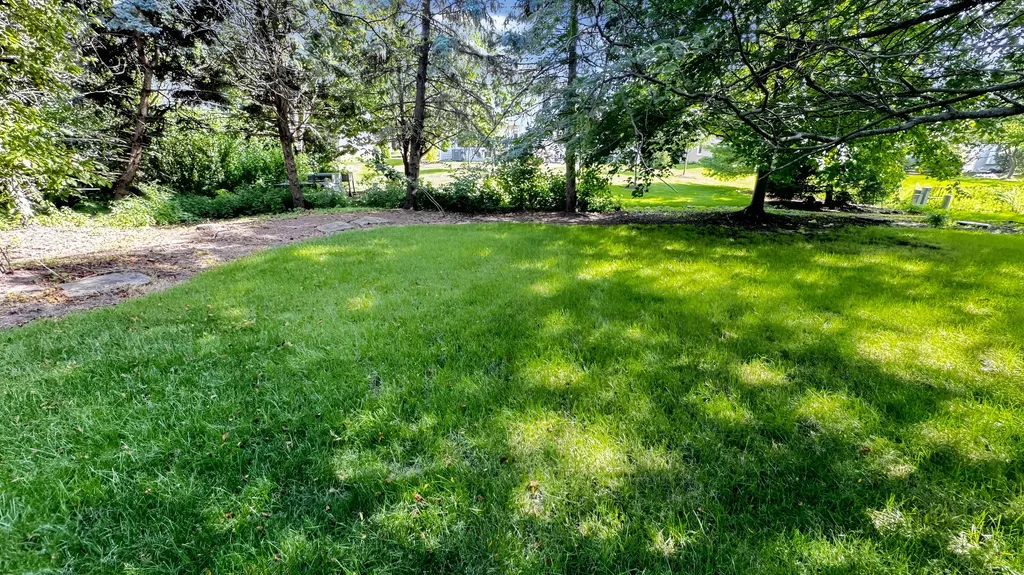 4824 Clearwater Lane Naperville IL 60564