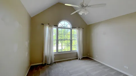 4824 Clearwater Lane Naperville IL 60564