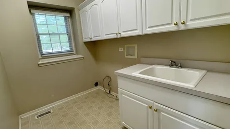4824 Clearwater Lane Naperville IL 60564