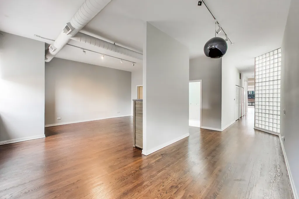 503 North Wells Street Chicago IL 60654