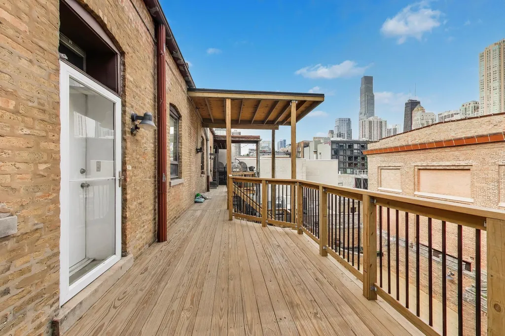 503 North Wells Street Chicago IL 60654