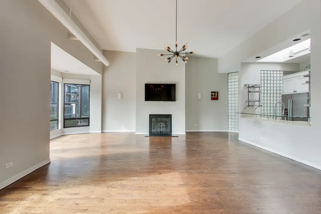 503 North Wells Street Chicago IL 60654
