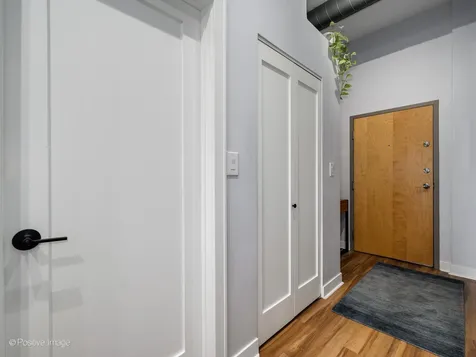 2101 West Rice Street Chicago IL 60622