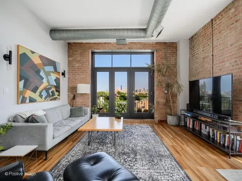 2101 West Rice Street Chicago IL 60622