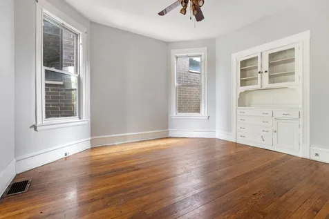 1907 West Irving Park Road Chicago IL 60613