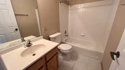 623 Shakespeare Drive Grayslake IL 60030