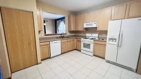 623 Shakespeare Drive Grayslake IL 60030
