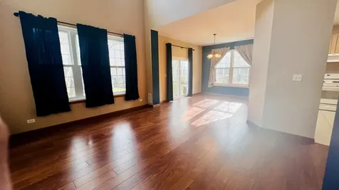 623 Shakespeare Drive Grayslake IL 60030