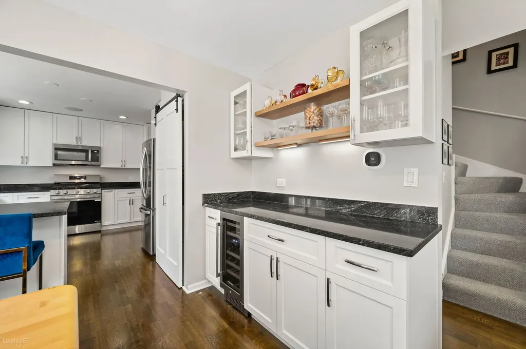 1651 North Dayton Street Chicago IL 60614