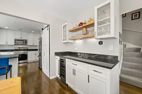 1651 North Dayton Street Chicago IL 60614