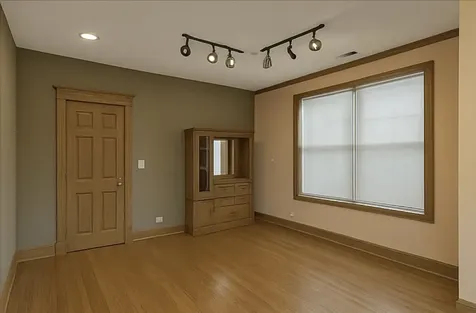 3309 South Lowe Avenue Chicago IL 60616