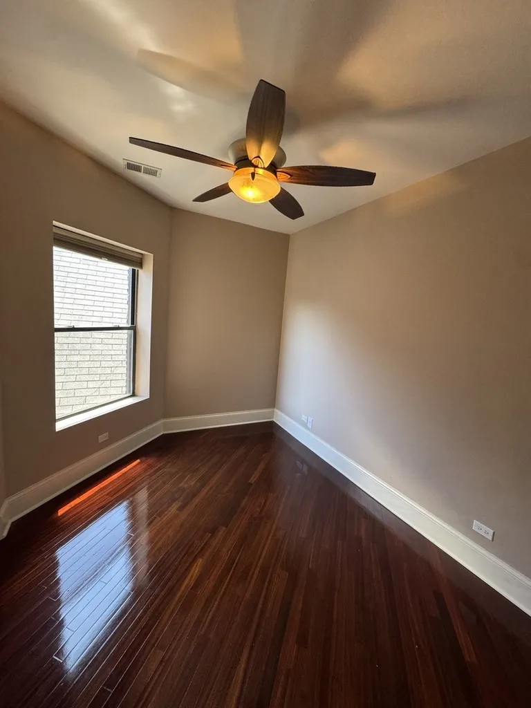 4819 South Prairie Avenue Chicago IL 60615
