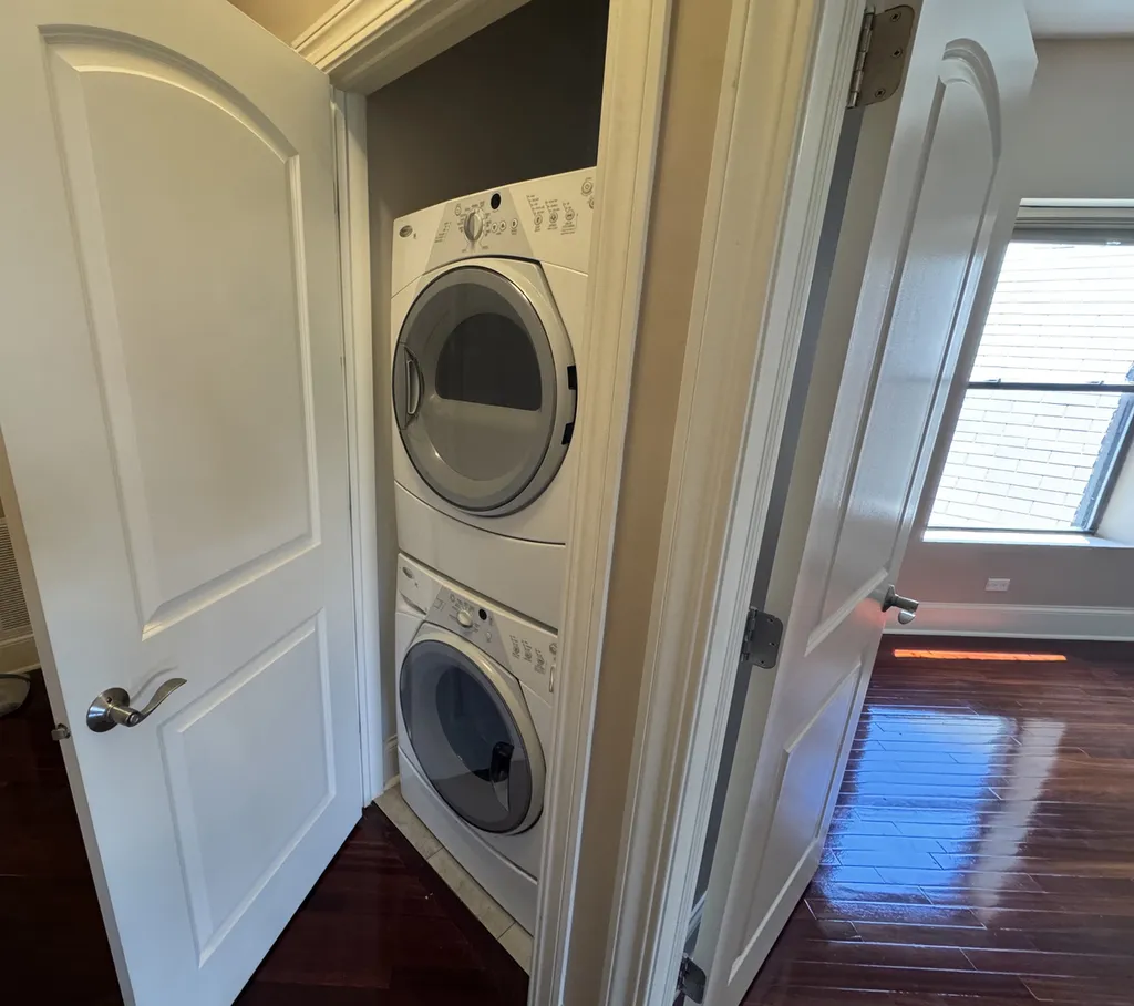 4819 South Prairie Avenue Chicago IL 60615