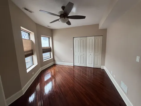 4819 South Prairie Avenue Chicago IL 60615