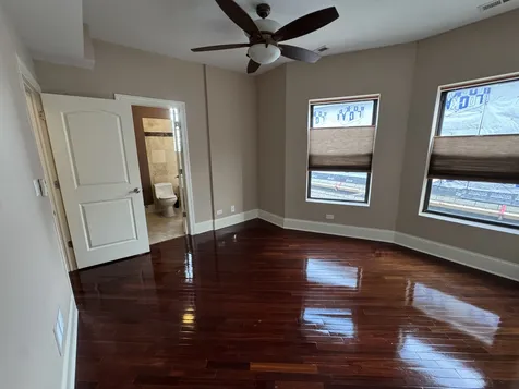 4819 South Prairie Avenue Chicago IL 60615