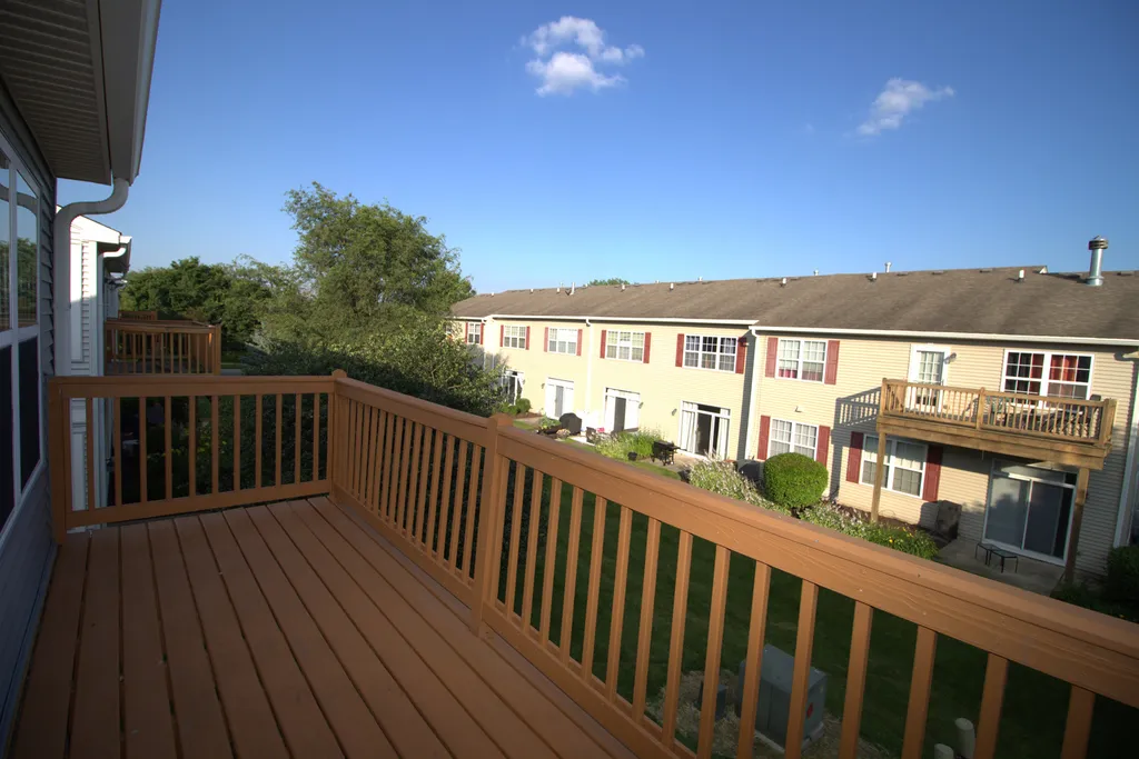 2518 Golf Ridge Circle Naperville IL 60563