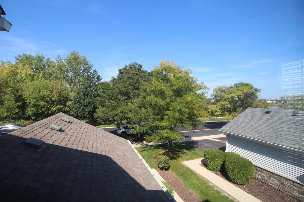 2518 Golf Ridge Circle Naperville IL 60563
