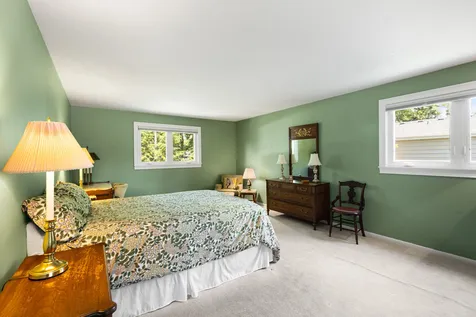 1240 Bar Harbor Terrace Northbrook IL 60062