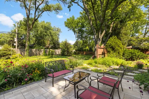 1240 Bar Harbor Terrace Northbrook IL 60062