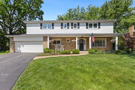1240 Bar Harbor Terrace Northbrook IL 60062