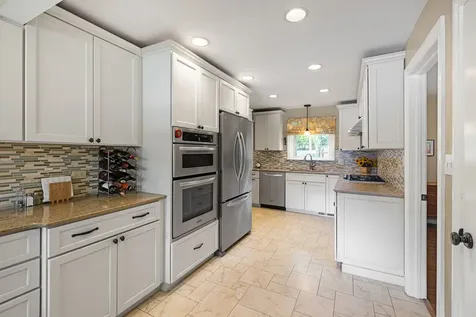 1240 Bar Harbor Terrace Northbrook IL 60062