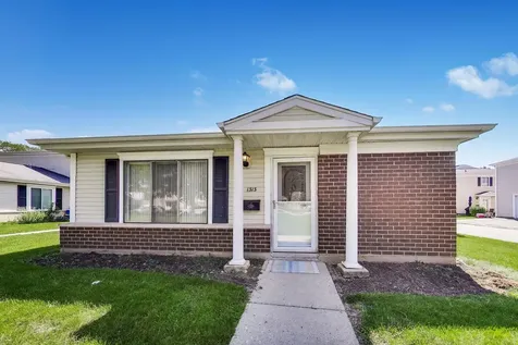 1313 Cove Drive Prospect Heights IL 60070