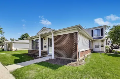 1313 Cove Drive Prospect Heights IL 60070