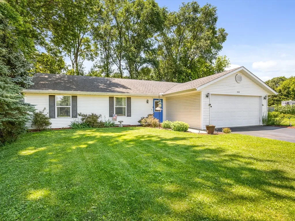210 West Pacific Street Davis Junction IL 61020