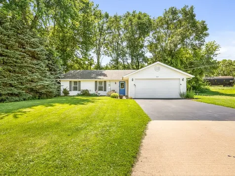 210 West Pacific Street Davis Junction IL 61020